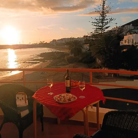 Lägenhet First Line Playa Cristianos Beachfront Ocean View *