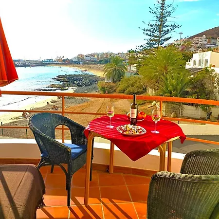 First Line Playa Cristianos Beachfront Ocean View Lägenhet